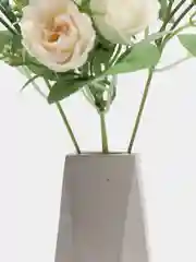 Молочный букет искусственных цветов "Мелкие розы"