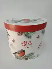 Алый новогодняя коробка