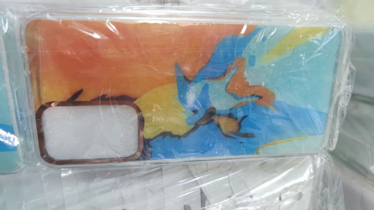 Светло-оранжевый силиконовый чехол Xiaomi Redmi 10 рисунком,из органического стекла