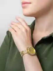 Оранжевый женские наручные часы