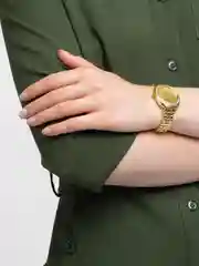 Оранжевый женские наручные часы