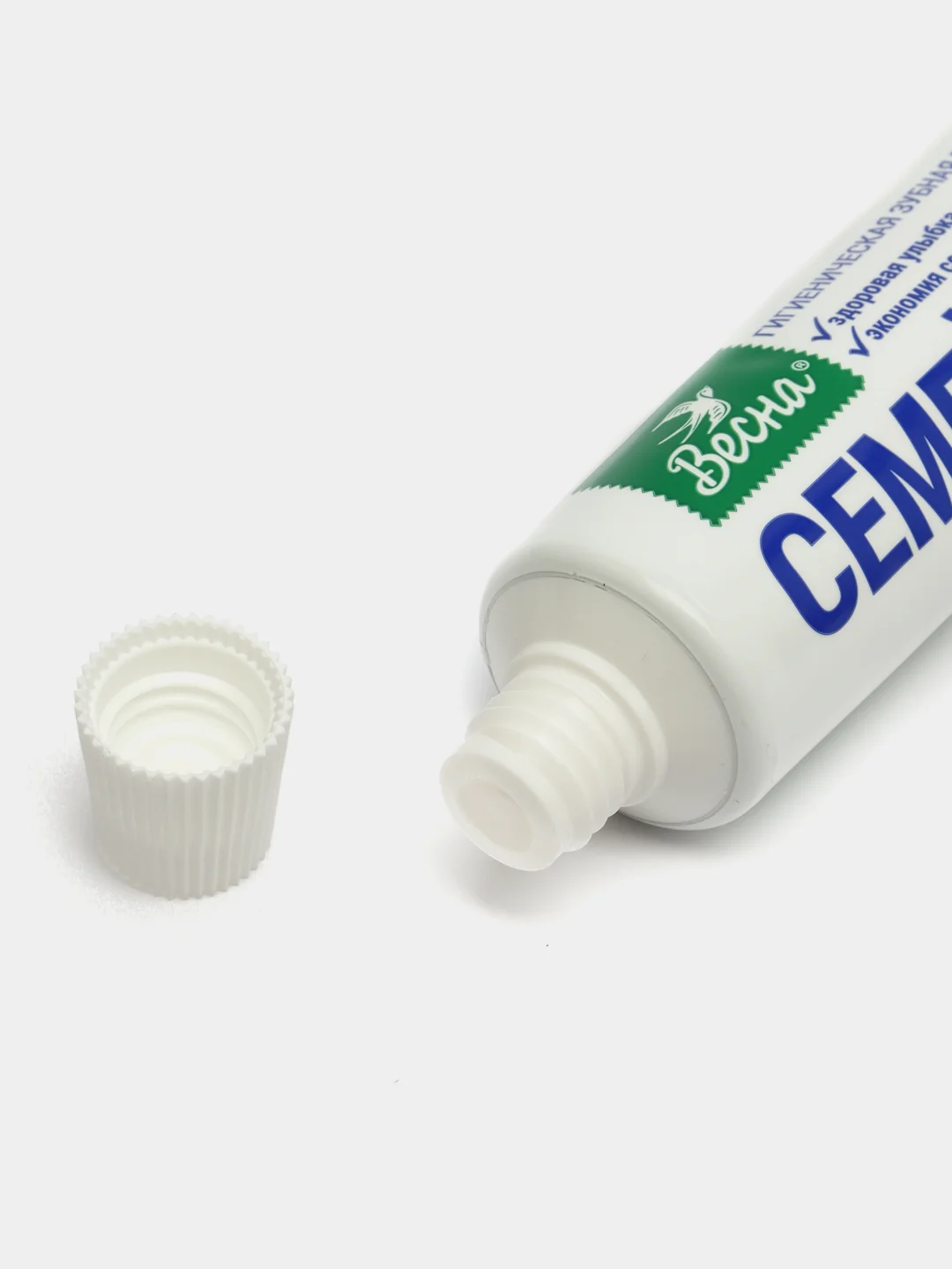 Зубная паста Весна "Семейная", 90 г