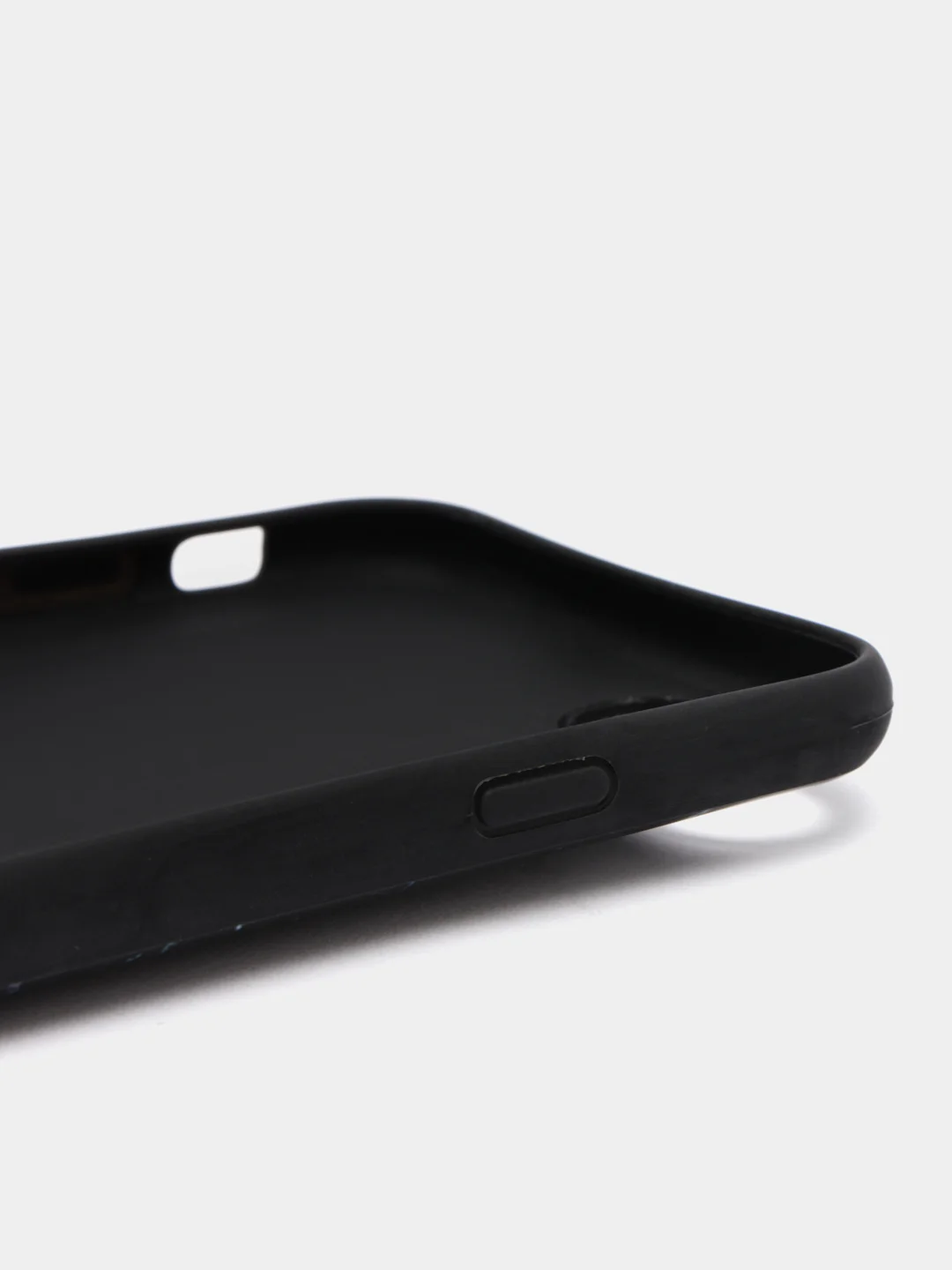 Cиликоновый чехол для iPhone 6 / 6s / 7 /8/ Plus / X / XS / XS Max / XR / 11 / 12 / 13 Pro