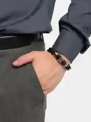 Черный браслет мужской, плетеный