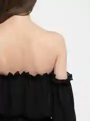Черный пляжный костюм топ и юбка