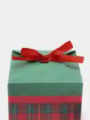 Тёмно-зелёный новогодняя коробка квадратная