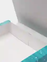 Небесно-голубой новогодняя коробка
