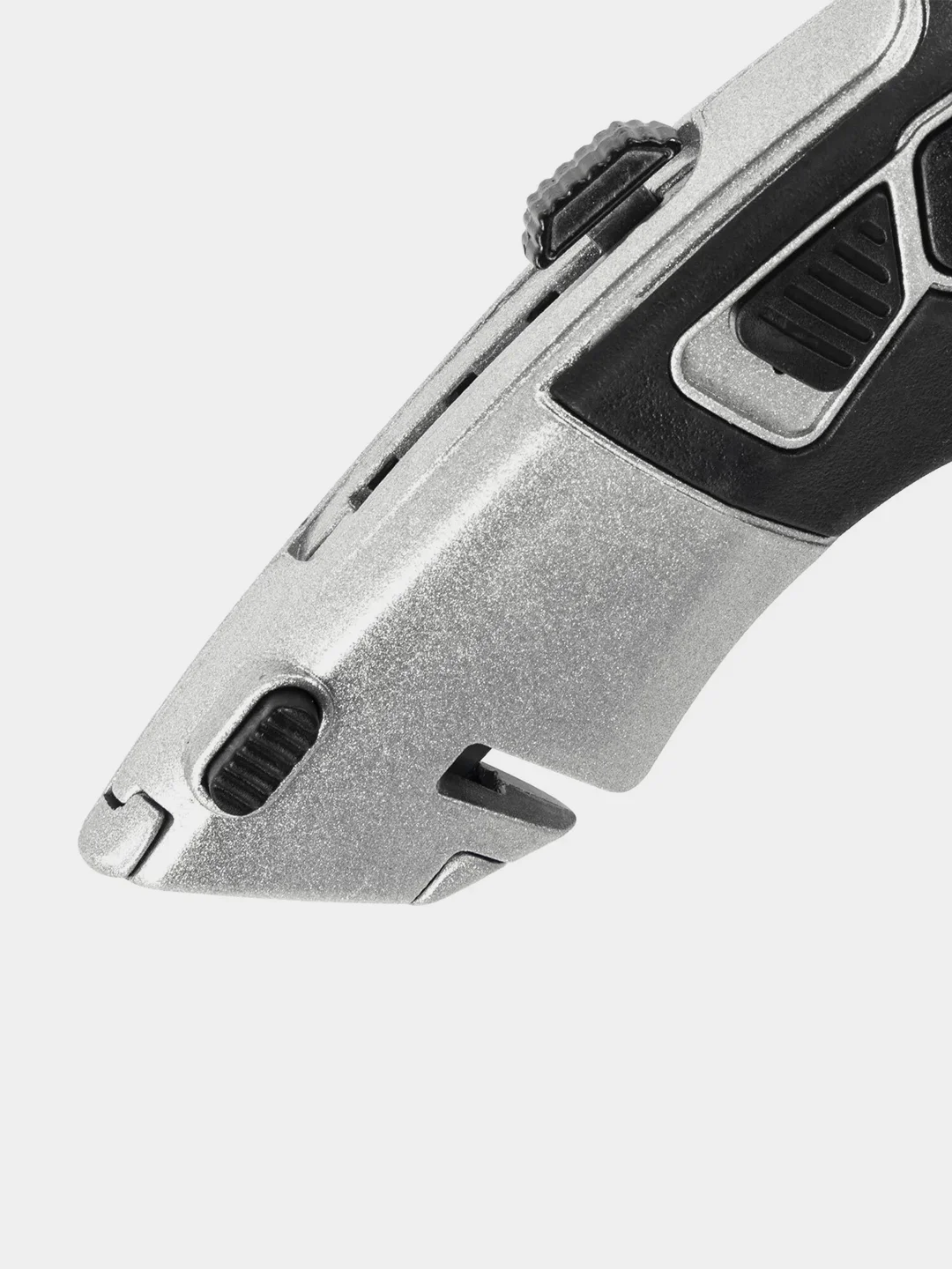 Нож мощный BRAUBERG "Professional", 4 лезвия в комплекте, автофиксатор, металл, 237160