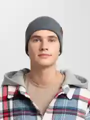 Серый мужская стильная шапка