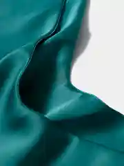 Бирюзовый шелковый атласный топ-майка на бретельках