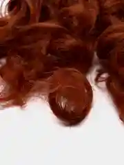 Тёмно-бордовый трессы, спираль, 25 см