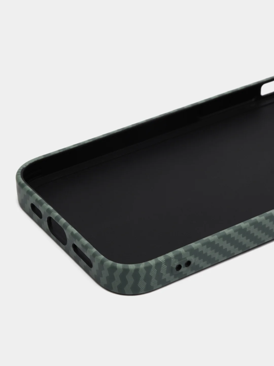 Зелёный хаки чехол Kaws для iPhone 13 Pro