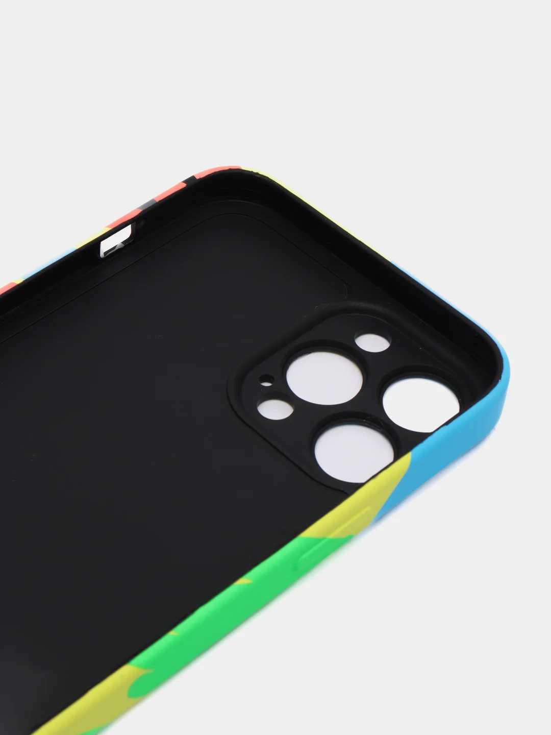 Салатовый чехол Kaws для iPhone 13 Pro Max