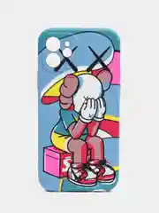 Синий чехол KAWS для iPhone 12