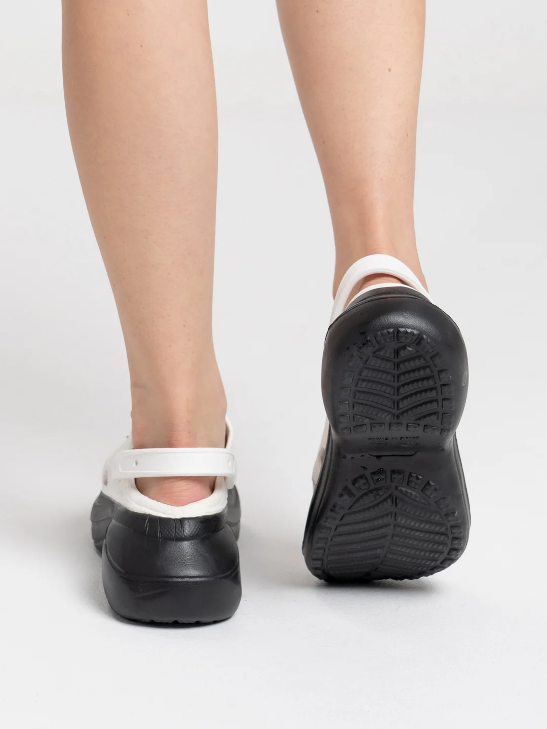 Черный сабо женские на платформе IZI, размеры 36-40
