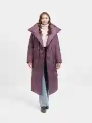 Фиолетовый пуховик женский зимний, длинный