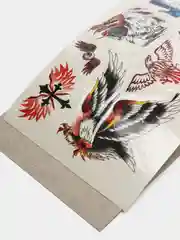 Багровый временное тату, переводное