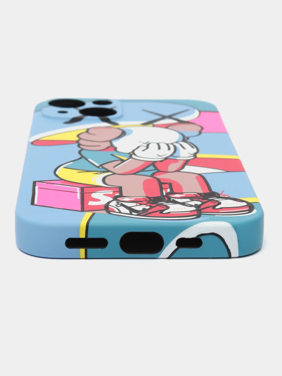 Синий чехол KAWS для iPhone 13