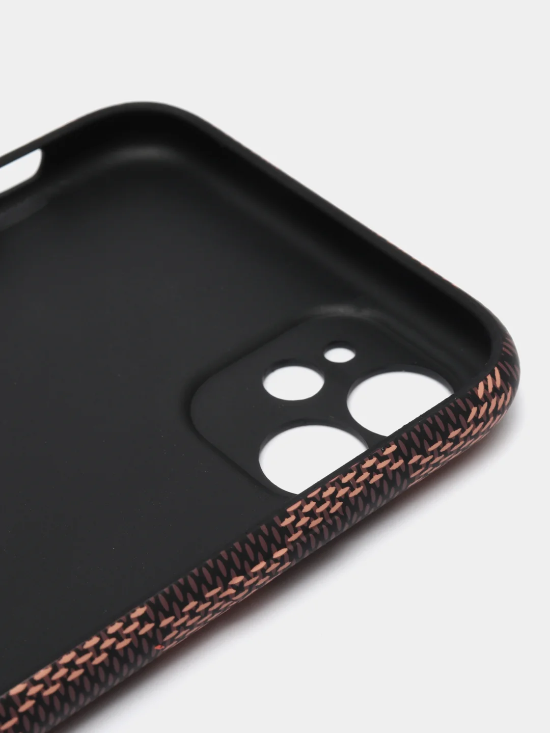 Тёмно-коричневый чехол для iPhone 11 KAWS