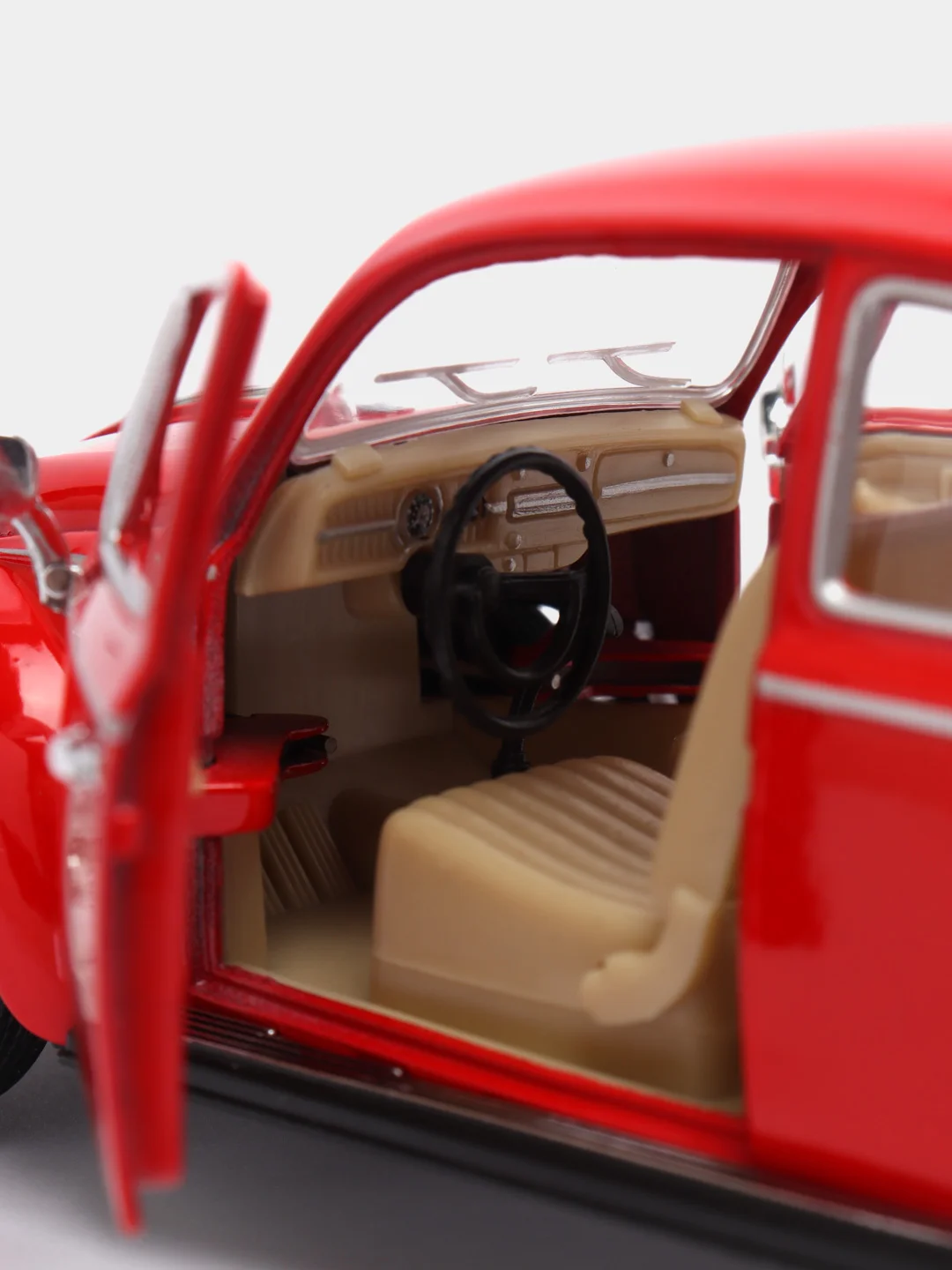 Красный металлическая машинка 1967 Volkswagen Classical Beetle (Жук) KT7002D, 1:24
