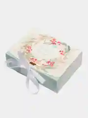 Ледяной новогодняя коробка