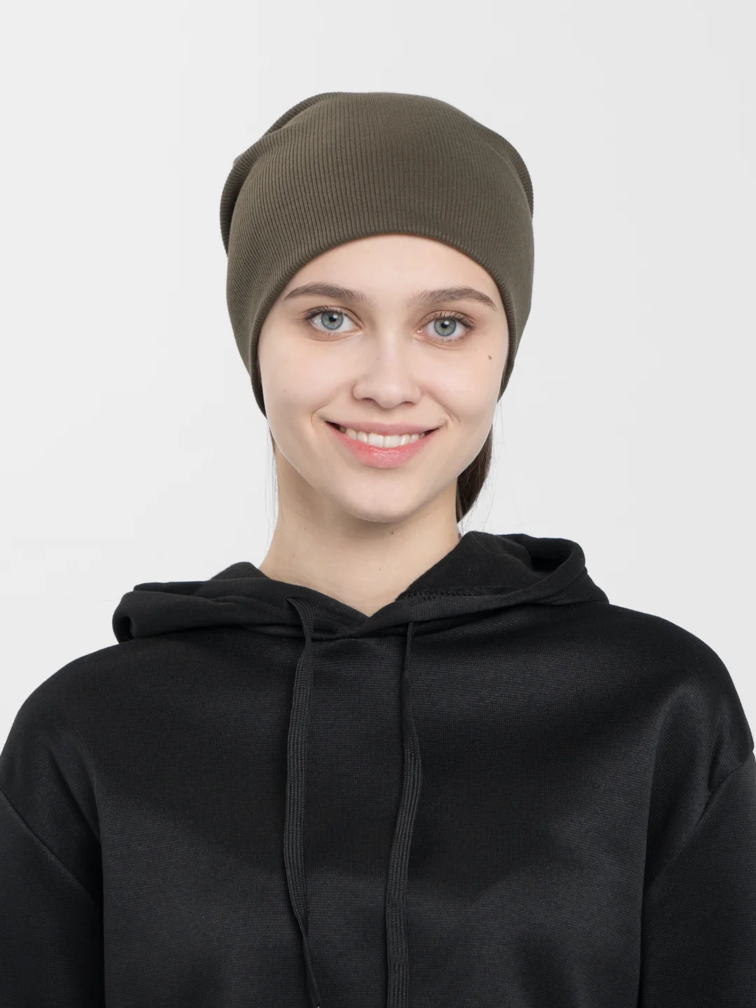 Оливковый шапка женская