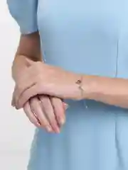 Серебряный браслет на руку серебряный "Good Luck" в подарочной коробочке