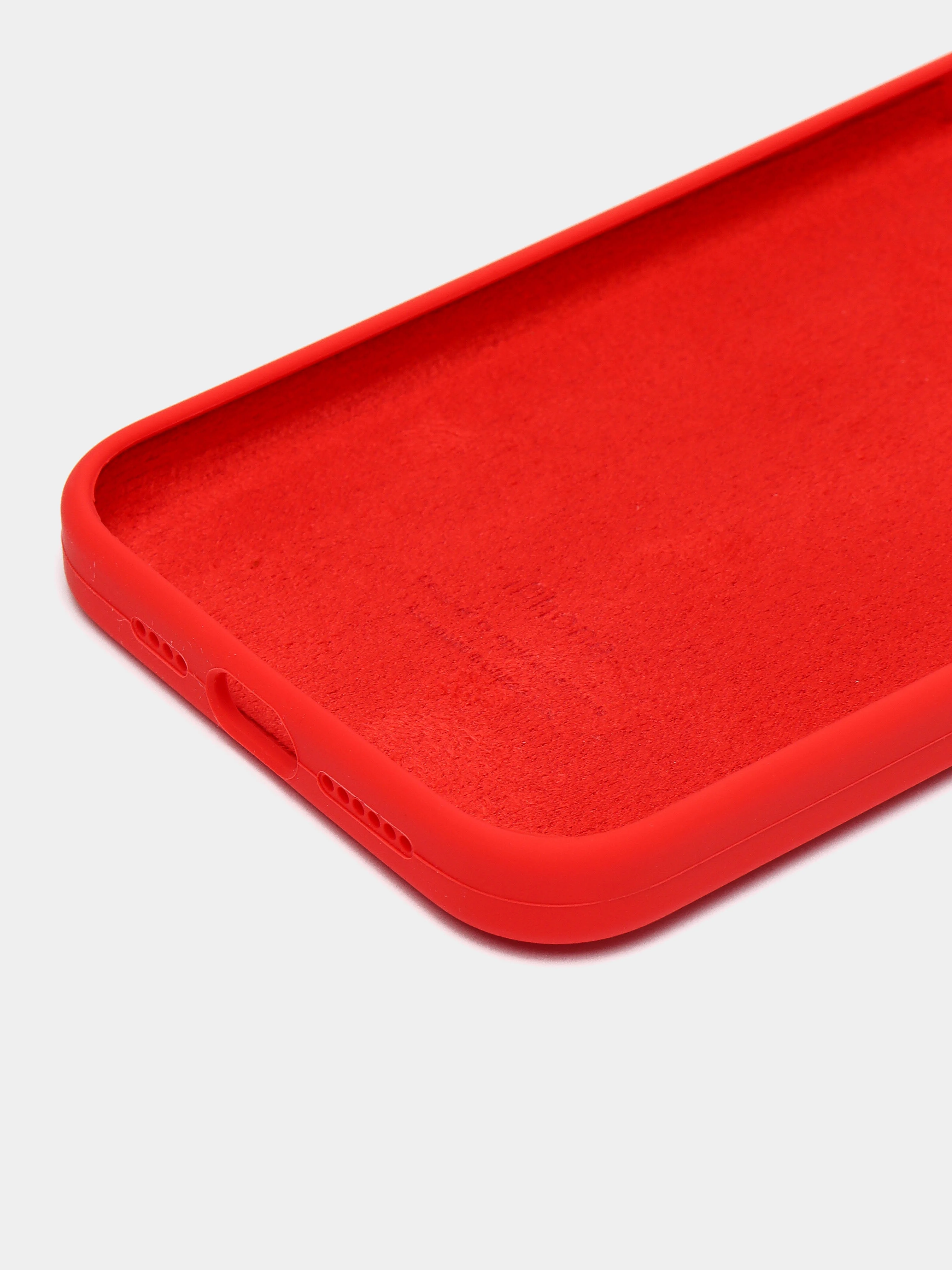 Красный чехол Silicone Case для iPhone 13 Pro Max с закрытым низом