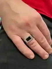 Золотой перстень мужской