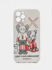 Слоновая кость чехол для iPhone 12 Pro KAWS