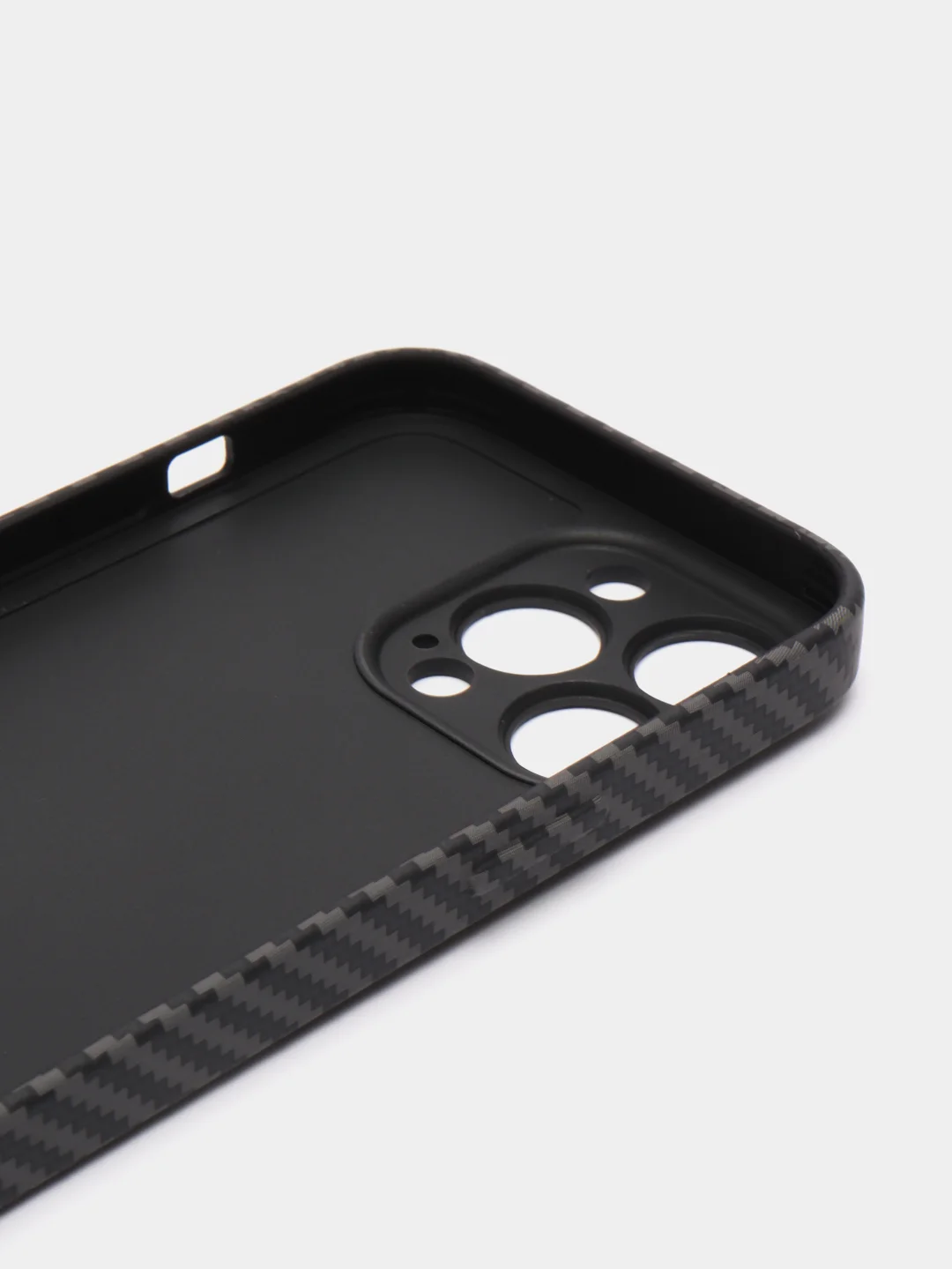 Угольный чехол Kaws для iPhone 13 Pro