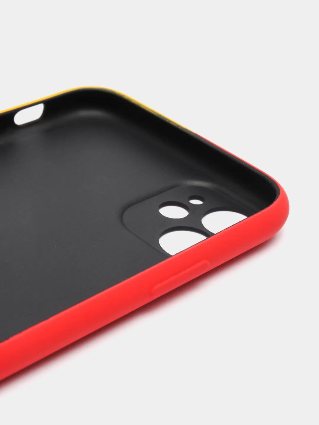 Желтый чехол для iPhone 11 KAWS