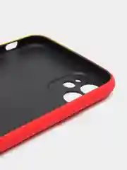 Желтый чехол для iPhone 11 KAWS