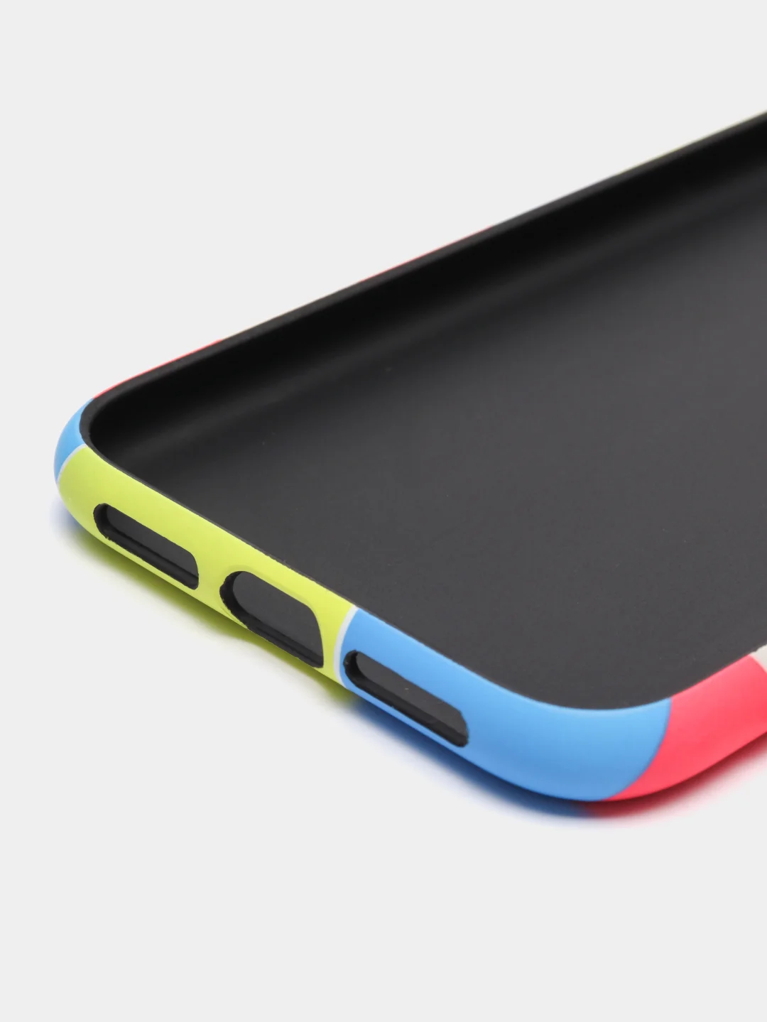 Фиолетовый чехол для iPhone 11 KAWS
