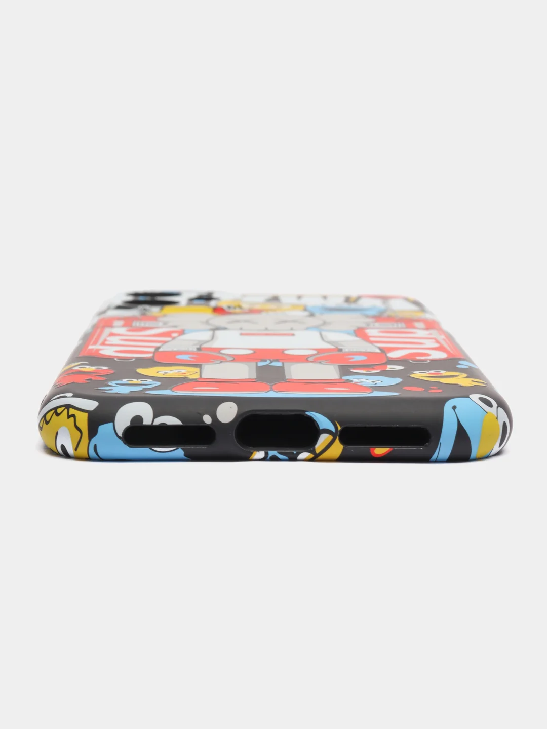 Красный чехол для iPhone 11 KAWS