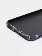 Морской чехол для iPhone 11 KAWS