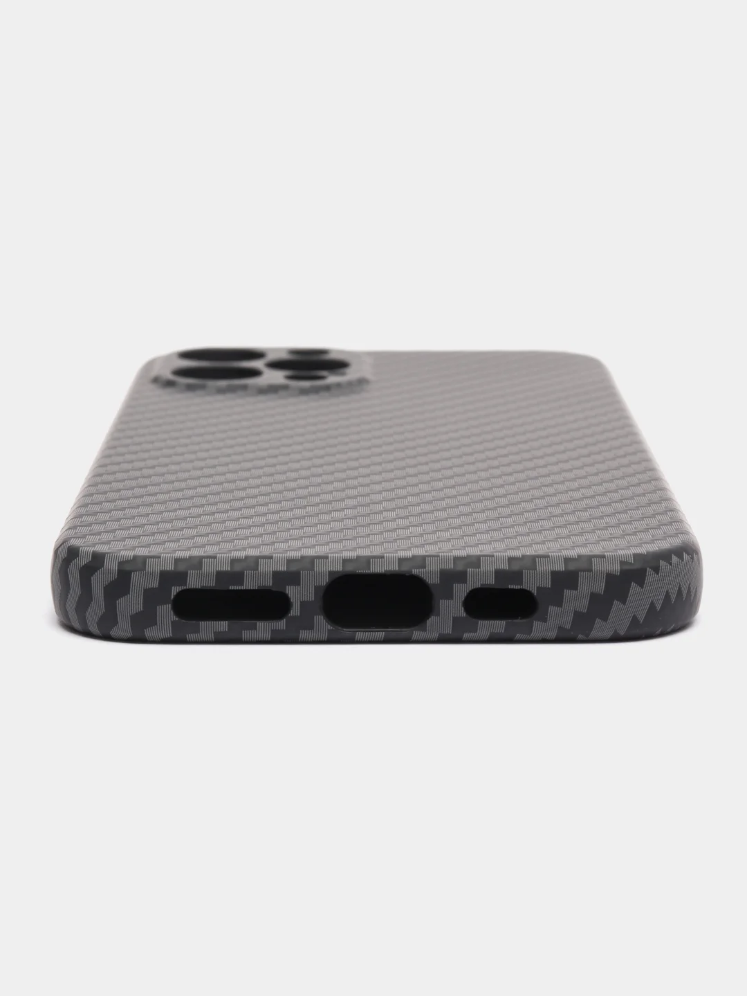 Угольный чехол для iPhone 12 Pro KAWS