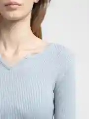 Серебряный свитер женский