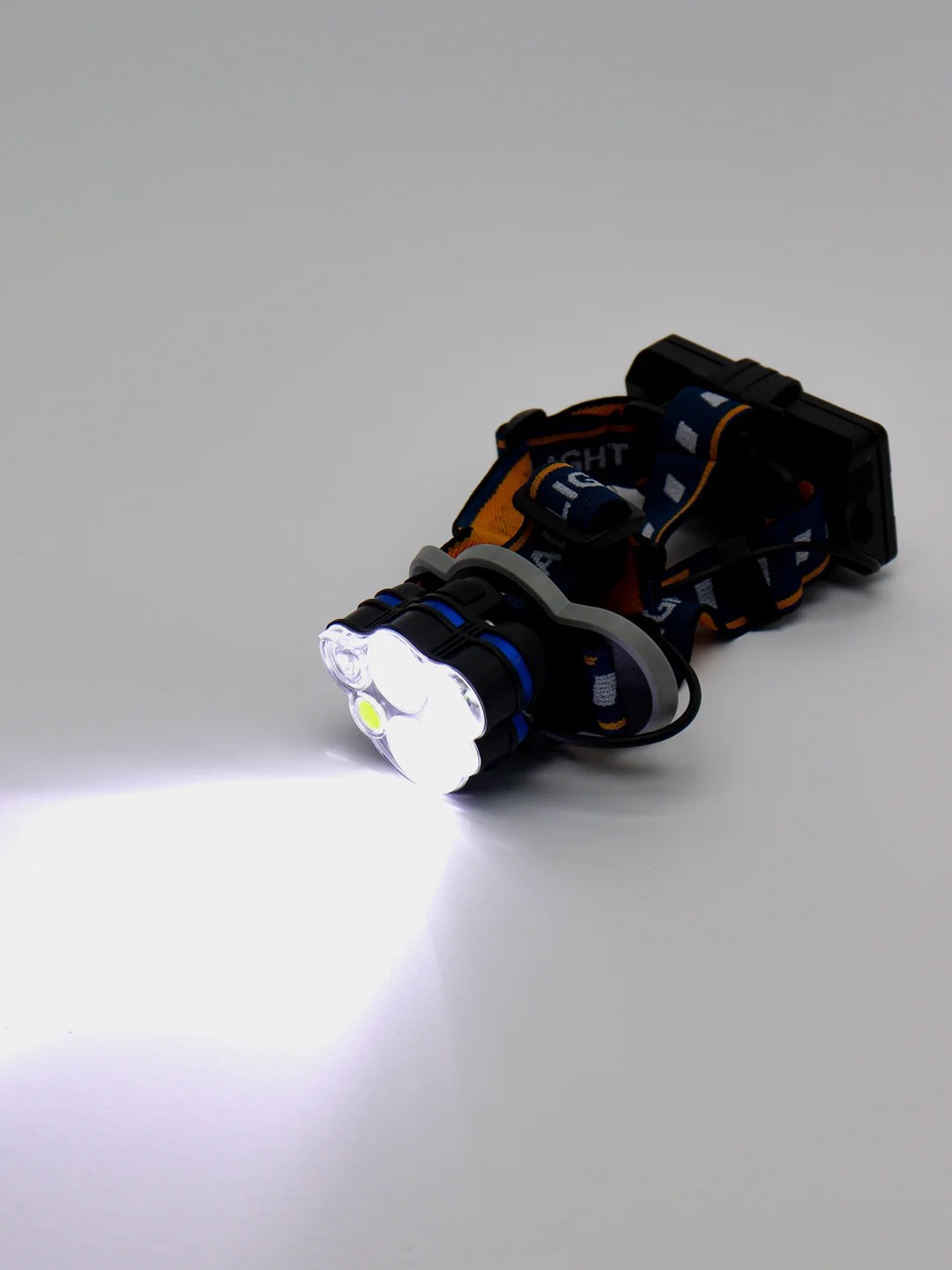 Фонарь налобный, аккумуляторный "Мастер К", 4 LED, 2 COB, USB, 2 аккумуляторные батареи
