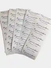 Белый наклейка- стикер "Ручная работа"
