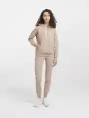 Кремовый спортивный костюм женский