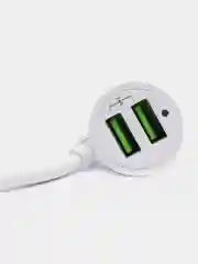 Белый автомобильное зарядное устройство USB с удлинителем 1,6 м, с дополнительными разъемами