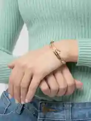 Золотой женский браслет на руку
