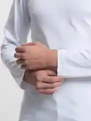 Белый лонгслив мужской