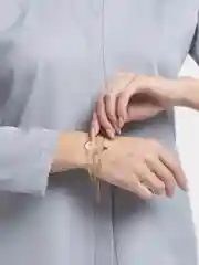 Карамельный набор браслетов на руку
