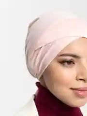 Розовый бони шапочка, на завязке