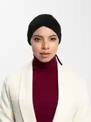 Черный бони шапочка, на завязке