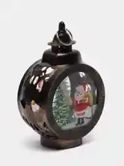 Коричневый новогодний фонарь