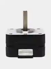 Шаговый двигатель Nema 17, черный, 23 мм
