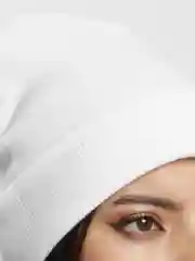Белый женская шапка